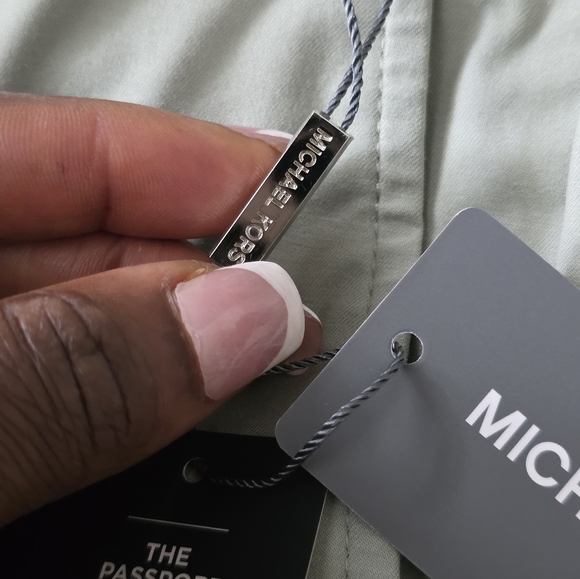 Michael Kors Dress Pants Mens 40x32 Mint Green Classic Fit NWT $95 MRSP - Picture 4 of 8